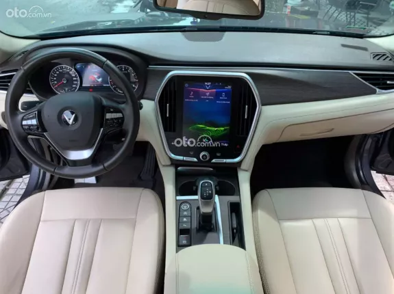 VinFast LUX A2.0 Cao cấp 2020 - Chính chủ biển HN - Liên hệ có giá ưu đãi