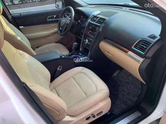 Ford Explorer Limited 2017 - Biển HN tên tư nhân chính chủ, xe nguyên bản tuyệt đối