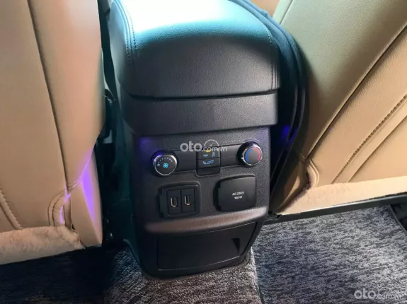 Ford Explorer Limited 2017 - Biển HN tên tư nhân chính chủ, xe nguyên bản tuyệt đối