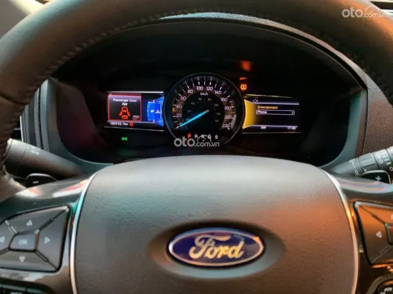 Ford Explorer Limited 2017 - Biển HN tên tư nhân chính chủ, xe nguyên bản tuyệt đối