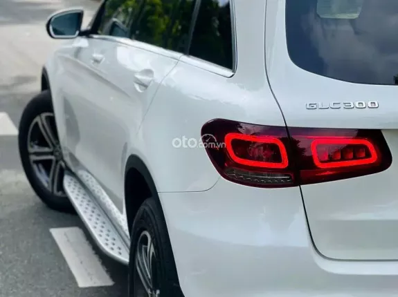 Mercedes-Benz GLC 250 4Matic 2017 - ĐỘ FULL 300 TRIỆU