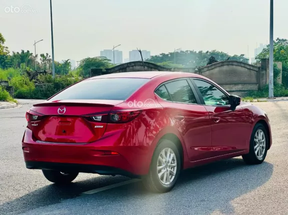 Mazda 3 1.5L Sedan 2019 - Chạy 6 vạn lốp theo xe còn rất mới