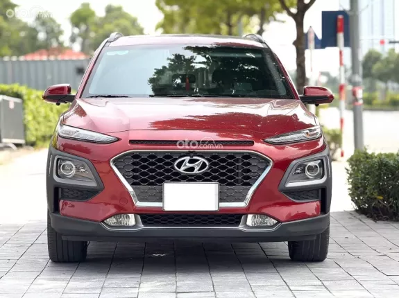Hyundai Kona 1.6 Turbo 2021 - Đẹp như hoa hậu