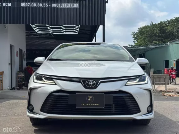 Toyota Corolla Altis 1.8 V 2022 - 1 chủ mua mới, odo chuẩn 32.000km