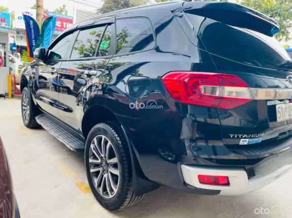 Ford Everest 2.0L ST5 6AT 2WD Titanium 2019 - FORD EVEREST 2019 TITANIUM_1 CHỦ ĐI RẤT KỸ