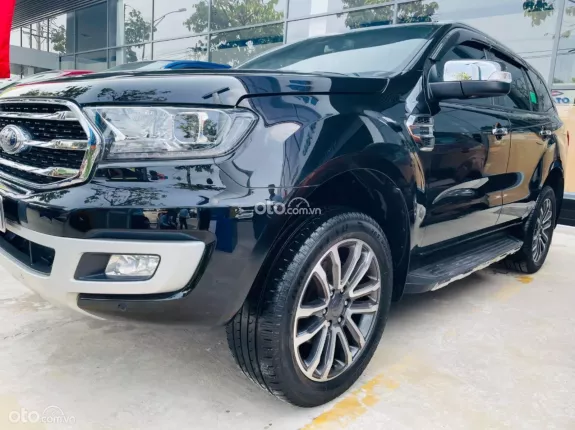 Ford Everest 2.0L ST5 6AT 2WD Titanium 2019 - FORD EVEREST 2019 TITANIUM_1 CHỦ ĐI RẤT KỸ