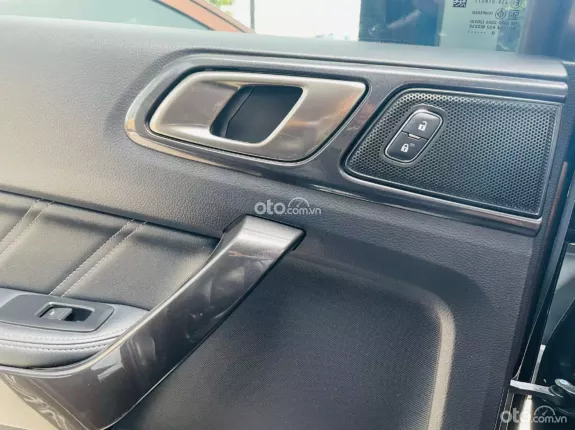 Ford Everest 2.0L ST5 6AT 2WD Titanium 2019 - FORD EVEREST 2019 TITANIUM_1 CHỦ ĐI RẤT KỸ