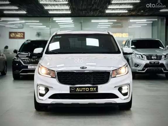 Kia Sedona 2.2 Luxury 2019 - Động cơ Diesel - Hộp số tự động 8 cấp