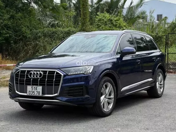 Audi Q7 45 TFSI Quattro 2020 - SUV 7 chỗ cao cấp màu xanh độc đáo