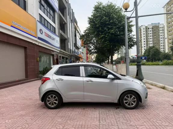 Hyundai Grand i10 2014 - Bản đủ xe đẹp