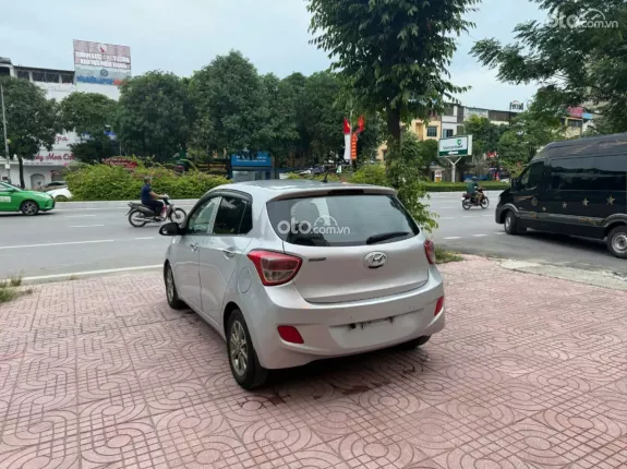 Hyundai Grand i10 2014 - Bản đủ xe đẹp