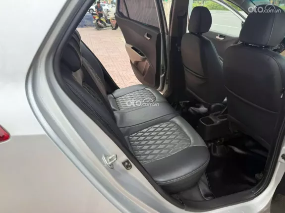 Hyundai Grand i10 2014 - Bản đủ xe đẹp