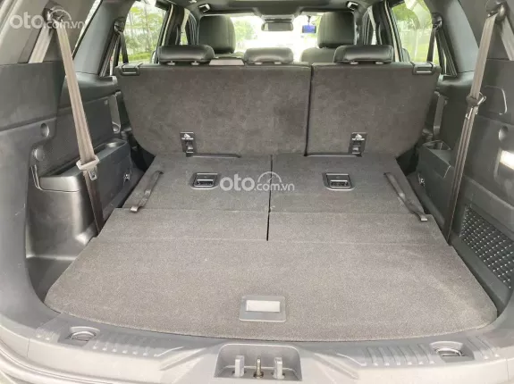Ford Everest Titanium 2.0 AT 4x2 2023 - Xe đi ít, chữ giữ xe, chất xe còn đẹp sơn zin nguyên