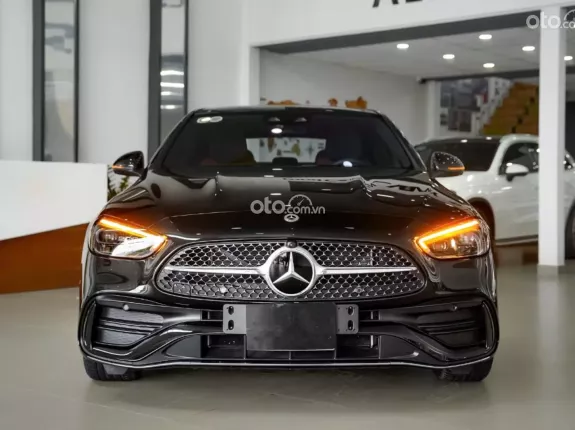 Mercedes-Benz C300 2022 - Hỗ trợ bank 90%