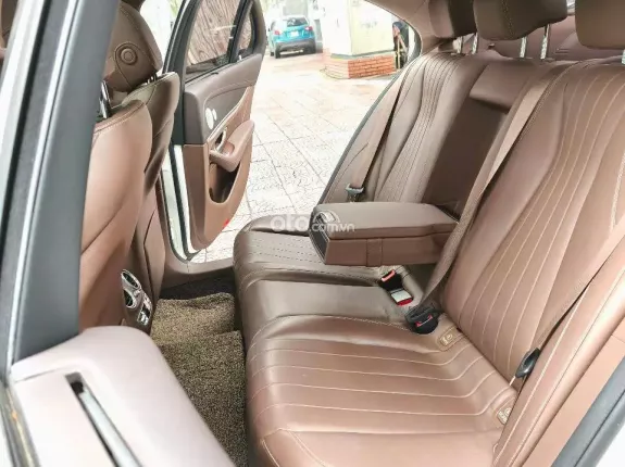 Mercedes-Benz E250 E250 2018 - Xe tư nhân 1 chủ đi từ đầu, giá siêu sốc cho anh em
