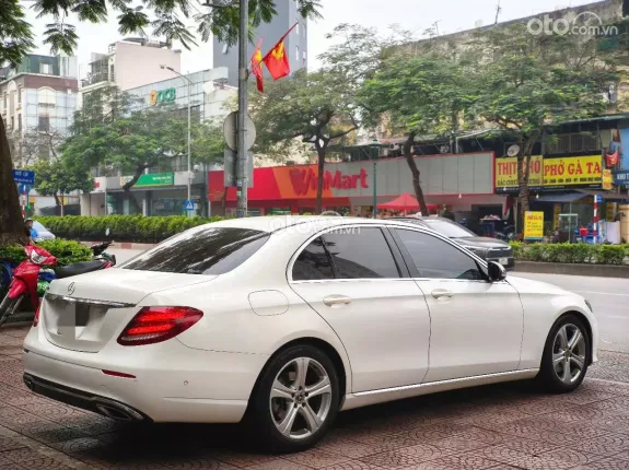 Mercedes-Benz E250 E250 2018 - Xe tư nhân 1 chủ đi từ đầu, giá siêu sốc cho anh em