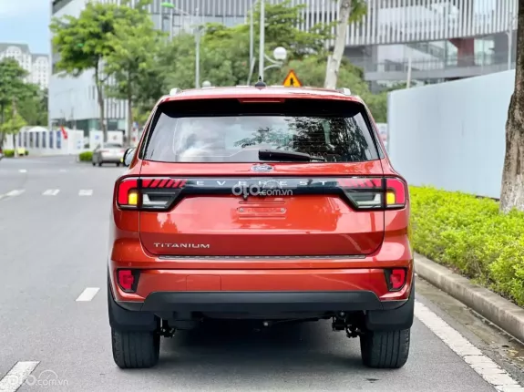 Ford Everest Titanium 2.0 AT 4x2 2022 - Giá cực hợp lý!