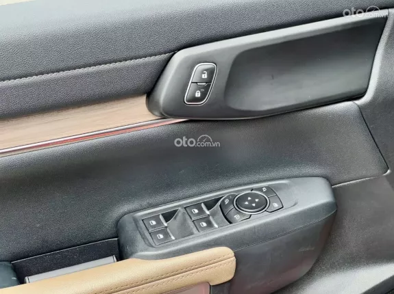 Ford Everest Titanium 2.0 AT 4x2 2022 - Giá cực hợp lý!