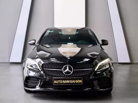 Mercedes-Benz C300 AMG 2019 - Odo 3 vạn full bảo dưỡng - Gọi ngay e Tùng để có giá ưu đãi