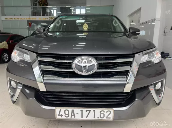 Toyota Fortuner 2.4G 4x2 AT  2017 - Xe đúng một chủ