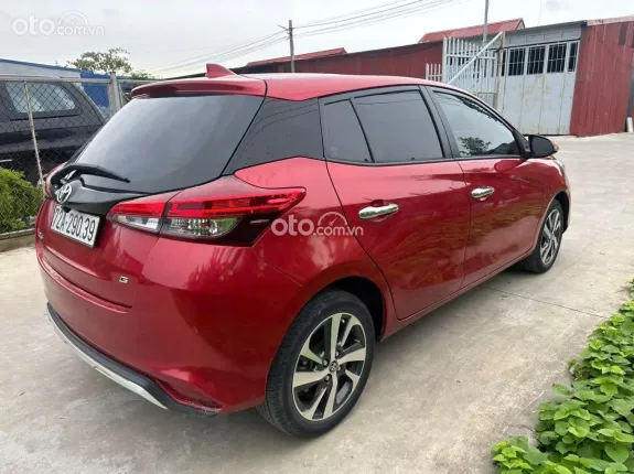 Toyota Yaris 1.5G 2018 - Yaris nhập khẩu màu đỏ 2018