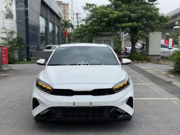 Kia K3 2.0 Premium 2025 - Siêu lướt 15.000 km, xe đẹp giá tốt tại Hà Nội