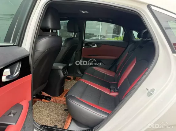 Kia K3 2.0 Premium 2025 - Siêu lướt 15.000 km, xe đẹp giá tốt tại Hà Nội