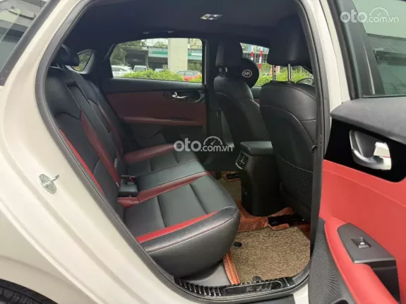 Kia K3 2.0 Premium 2025 - Siêu lướt 15.000 km, xe đẹp giá tốt tại Hà Nội