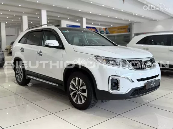 Kia Sorento 2WD 2.2 DATH 2016 - Xe đảm bảo chất lượng cam kết không lỗi, hỗ trợ kiểm tra tại hãng