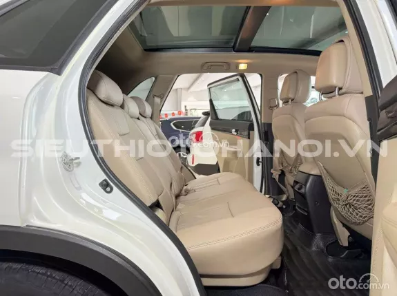 Kia Sorento 2WD 2.2 DATH 2016 - Xe đảm bảo chất lượng cam kết không lỗi, hỗ trợ kiểm tra tại hãng