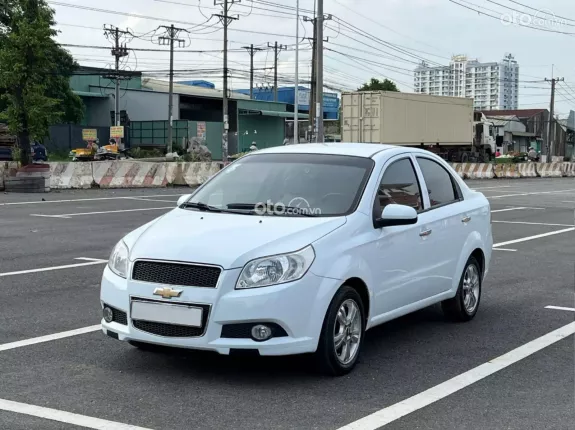 Chevrolet Aveo LT 1.5 MT 2017 - Hỗ trợ cho trả chậm 6 tháng 0 lãi