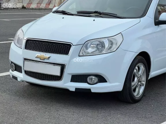 Chevrolet Aveo LT 1.5 MT 2017 - Hỗ trợ cho trả chậm 6 tháng 0 lãi