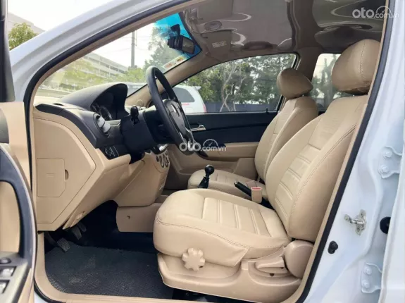 Chevrolet Aveo LT 1.5 MT 2017 - Hỗ trợ cho trả chậm 6 tháng 0 lãi