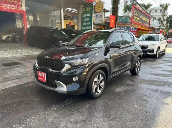 Kia Sonet 1.5 Premium 2023 - Gầm cao 5 chỗ giá rẻ, số tự động đời cao