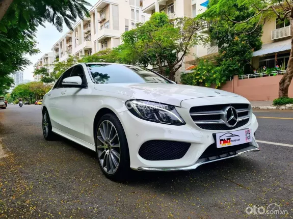 Mercedes-Benz C300 AMG 2018 - TRẮNG NGỌC TRINH SIÊU ĐẸP - BAO CHUẨN