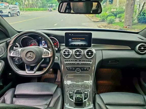 Mercedes-Benz C300 AMG 2018 - TRẮNG NGỌC TRINH SIÊU ĐẸP - BAO CHUẨN