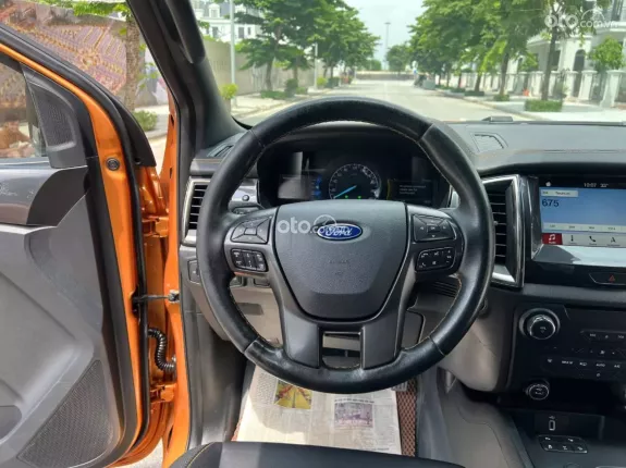 Ford Ranger Wildtrak 2.0L 4x4 AT 2018 - Xe bán tải đẹp xuất sắc, giá tốt