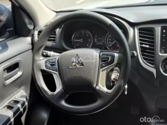 Mitsubishi Triton 4×4 AT MIVEC 2021 - Xe đẹp bản 2 cầu, chủ giữ gìn