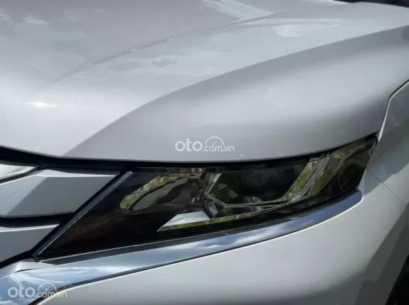 Mitsubishi Triton 4×4 AT MIVEC 2021 - Xe đẹp bản 2 cầu, chủ giữ gìn