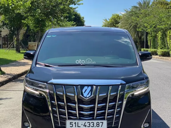 Toyota Alphard Executive Lounge 2019 - Chiếc xe lý tưởng cho doanh nhân và gia đình lớn