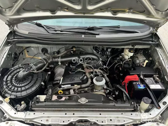 Toyota Innova 2.0G 2010 - Xe gia đình không taxi dịch vụ