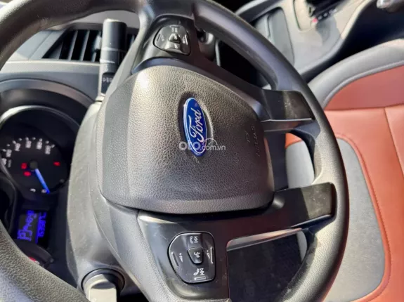 Ford Ranger XLS 2.0L 4x2 AT 2015 - Xe nhập thái đẹp