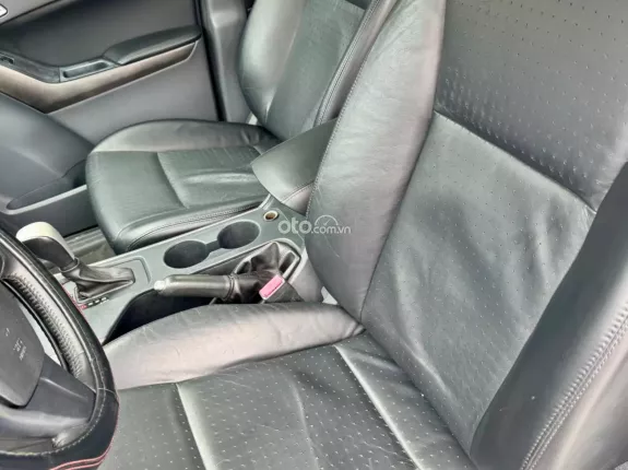 Mazda BT-50 1.9 AT 4x2 2017 - Xe nhập đẹp không lỗi