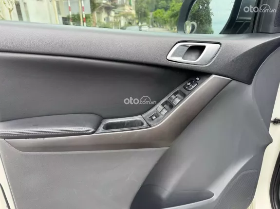Mazda BT-50 1.9 AT 4x2 2017 - Xe nhập đẹp không lỗi