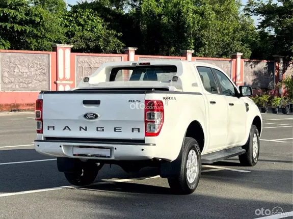 Ford Ranger XLS 2.2 4x2 AT 2016 - XE HOT CÓ SẴN GIAO NGAY!!