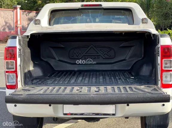 Ford Ranger XLS 2.2 4x2 AT 2016 - XE HOT CÓ SẴN GIAO NGAY!!