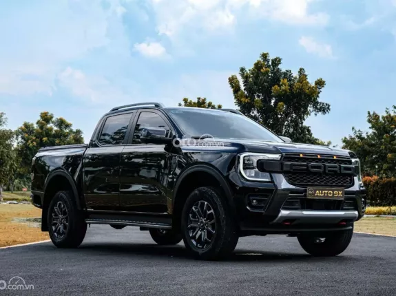 Ford Ranger Wildtrak 2.0l bi-turbo 4x4 10 AT 2022 - Xe lướt đẹp như mới với nhiều tính năng hiện đại