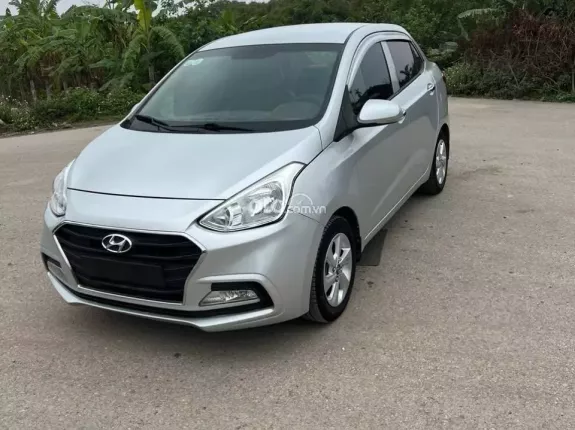 Hyundai Grand i10 Sedan 1.2 MT 2018 - Huyndai Grand i10 sedan 1.2 MT bản đủ đời 2018. Xe đại chất, không lỗi nhỏ. Máy, số, keo chỉ, thân vỏ
