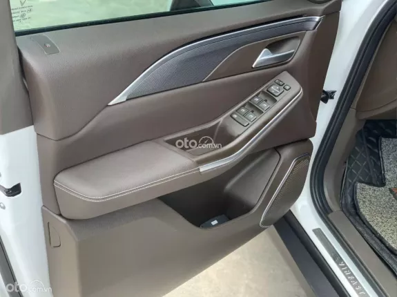 VinFast LUX SA2.0 Cao cấp 2019 - Xe không lỗi nhỏ, odo 12v km