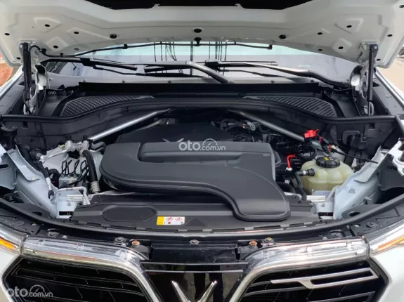 VinFast LUX SA2.0 Cao cấp 2019 - Xe không lỗi nhỏ, odo 12v km